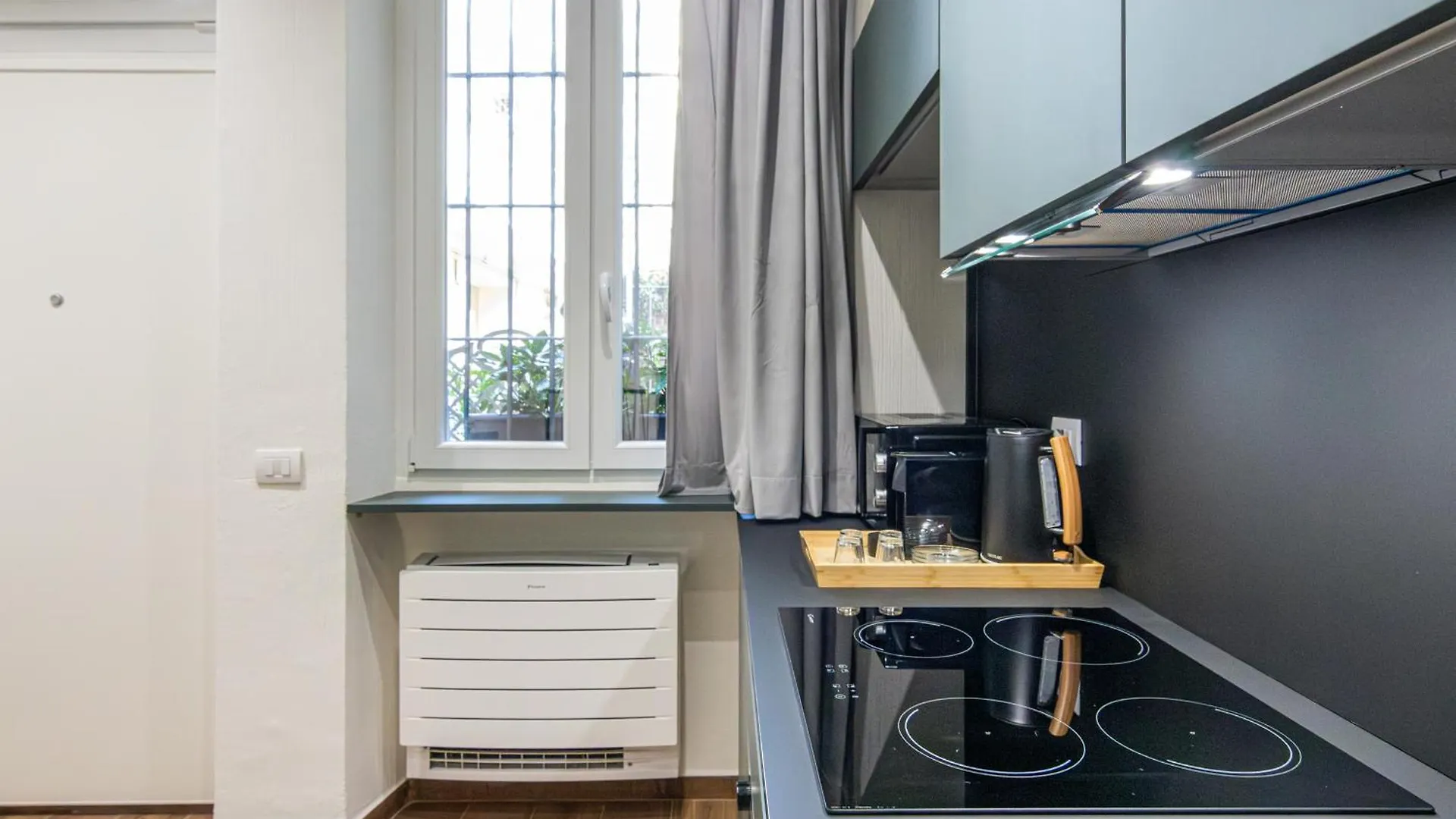 Mimar Porta Venezia Luxury Suites Milano 0*,  Italia